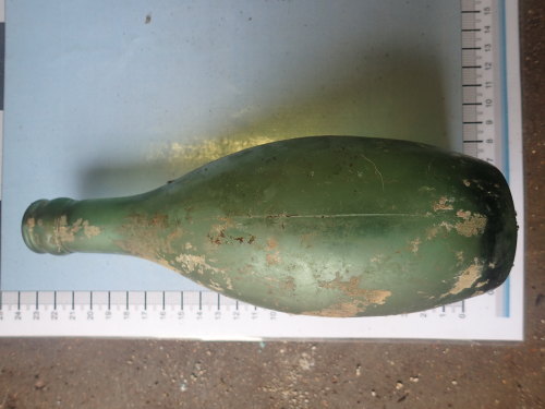A resized image of MAS-F100103; Sussex; bottle; Image 2 of 5